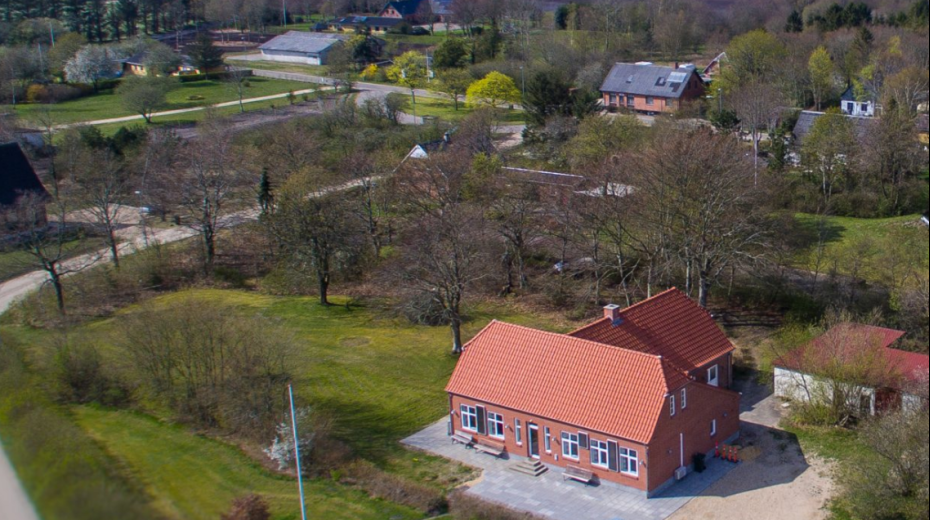Sandet Hotel